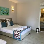 Beyaz Guvercin Butik Selimiye (Aegean)