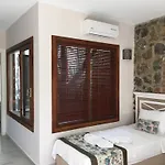 Hotel Beyaz Guvercin Butik Selimiye (Aegean)