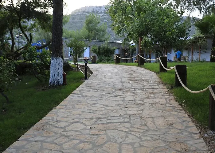 Beyaz Guvercin Butik Selimiye